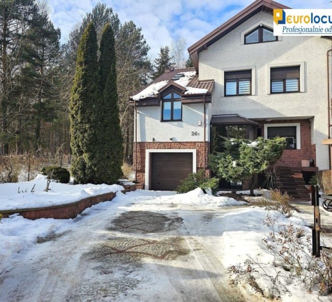 7742 11l 660x600 - Dom w zabudowie szeregowej